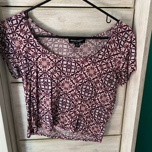 Pattern Crop-top